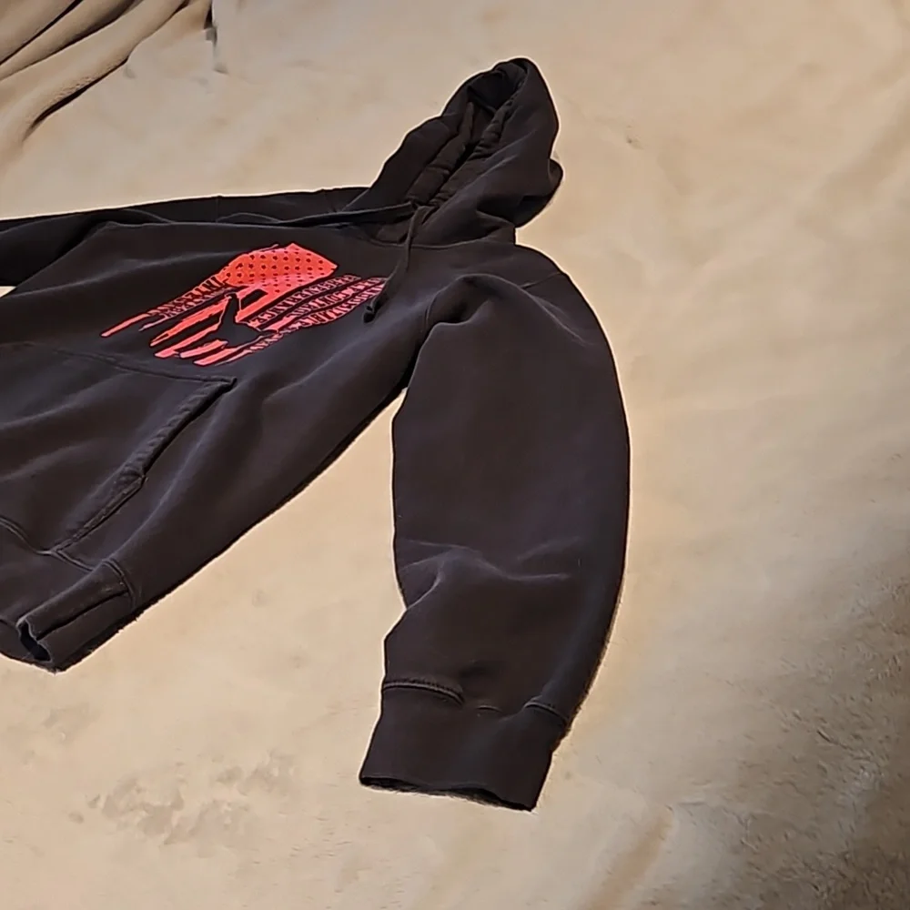 Mens small Tae Kwon do hoodie - Picture 3 of 7